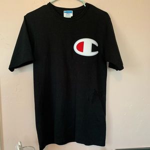 Men’s Champion T-shirt small- like new